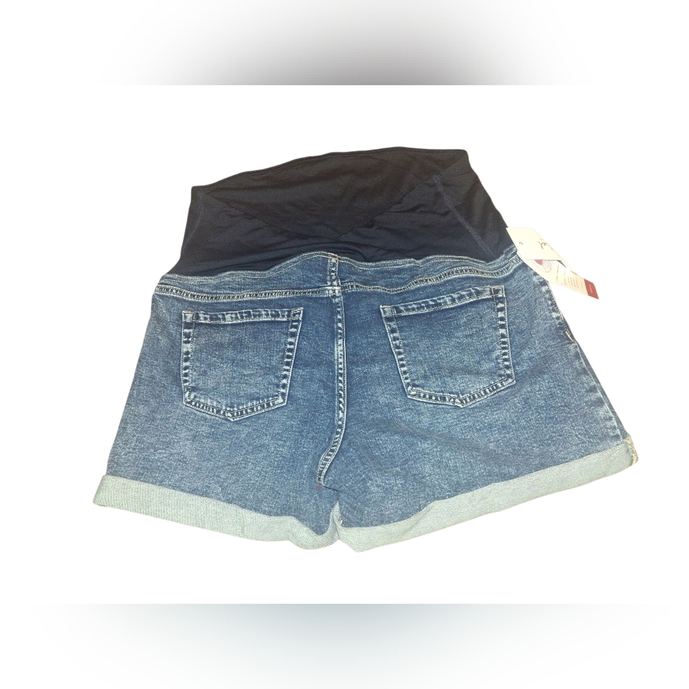Isabel By Ingrid & Isabel Maternity Shorts- NWT - Picture 2 of 5